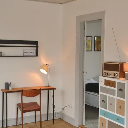 Two-bedroom In V 埃斯比约