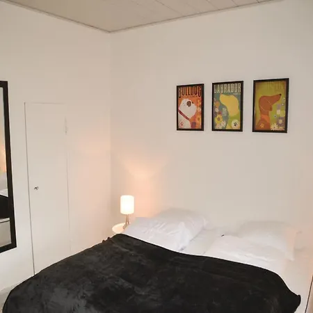 Two-bedroom In V Апартаменты *